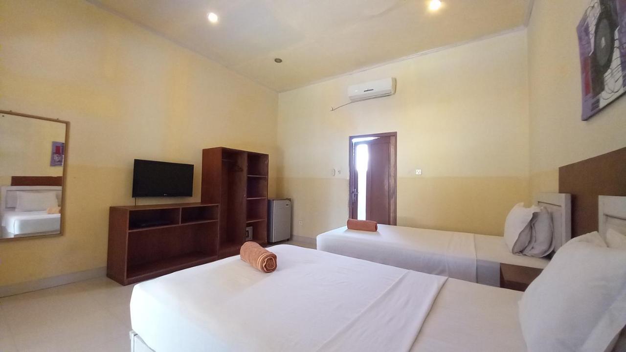 Wisma Bunda Gili Trawangan Exterior photo