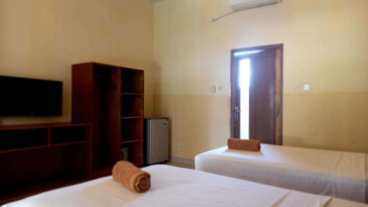 Wisma Bunda Gili Trawangan Exterior photo